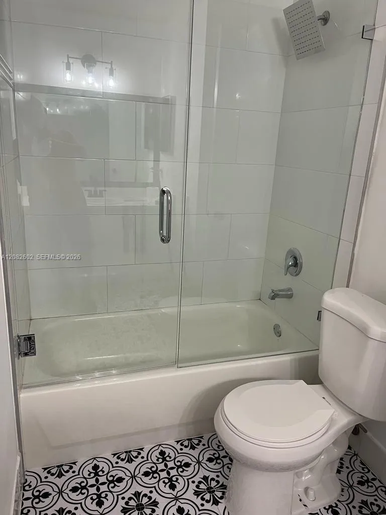 4720 NW 114th Ave #204 Doral, FL 33178