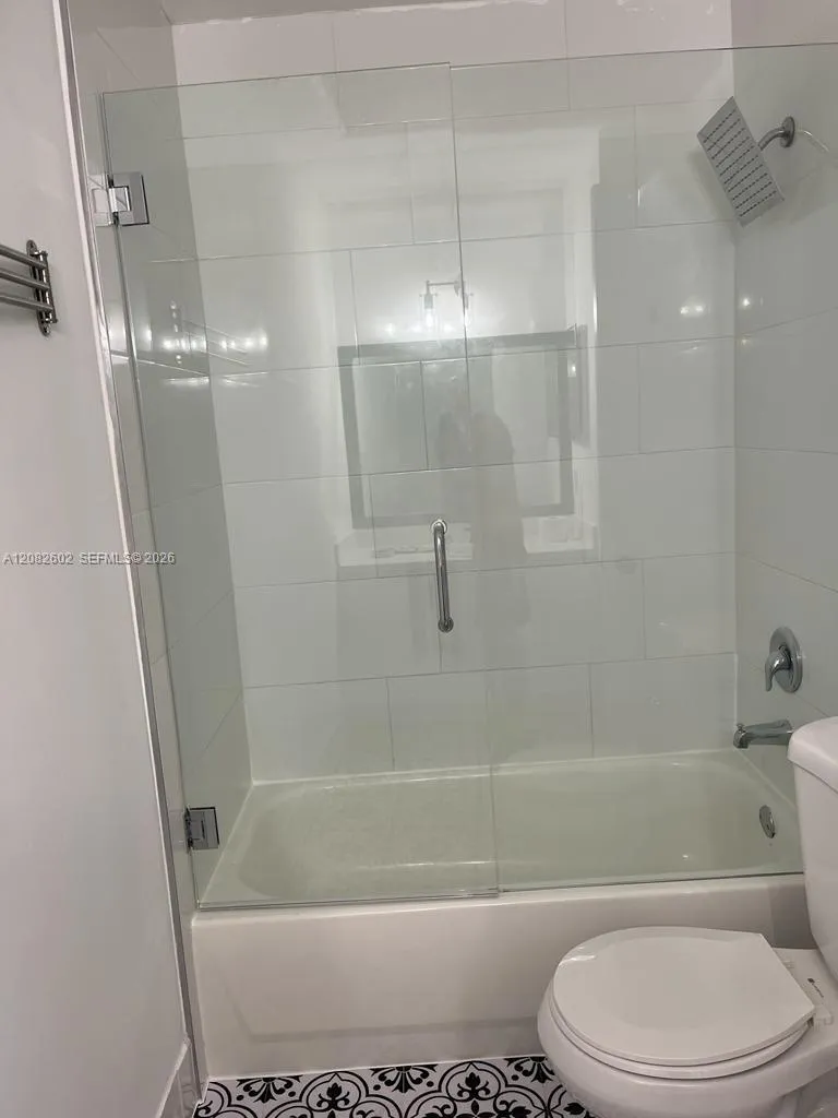 4720 NW 114th Ave #204 Doral, FL 33178