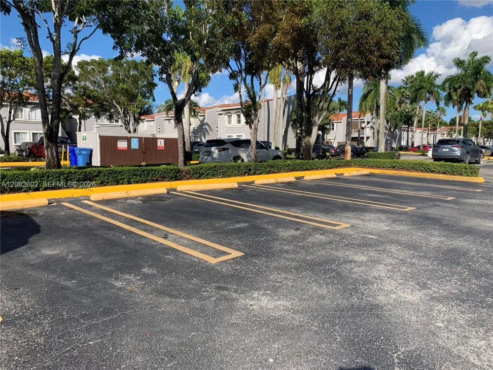 4720 NW 114th Ave #204 Doral, FL 33178