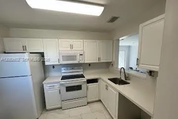 4720 NW 114th Ave #204 Doral, FL 33178