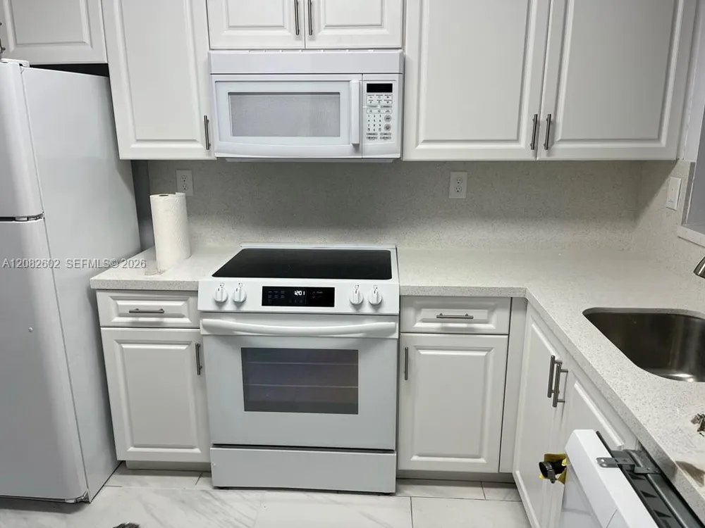 4720 NW 114th Ave #204 Doral, FL 33178
