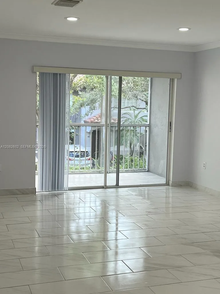 4720 NW 114th Ave #204 Doral, FL 33178