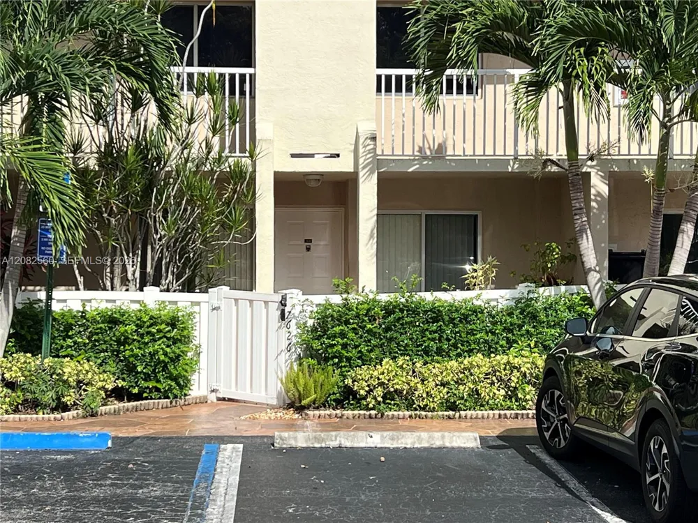7626 Trent Dr #109 Tamarac, FL 33321