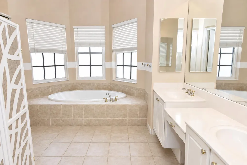 9570 Lantern Bay Circle West Palm Beach, FL 33411