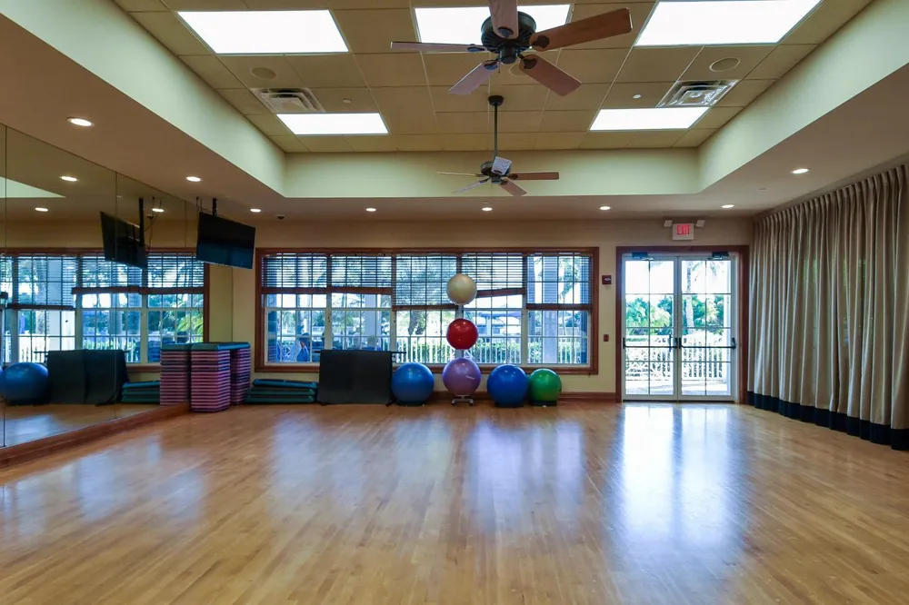 9570 Lantern Bay Circle West Palm Beach, FL 33411