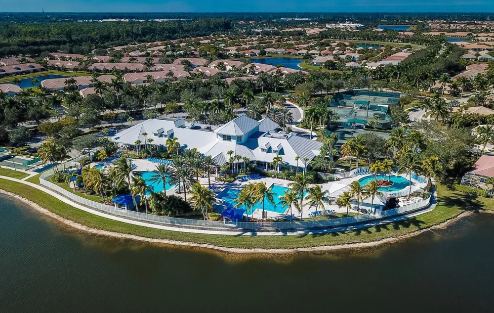 9570 Lantern Bay Circle West Palm Beach, FL 33411