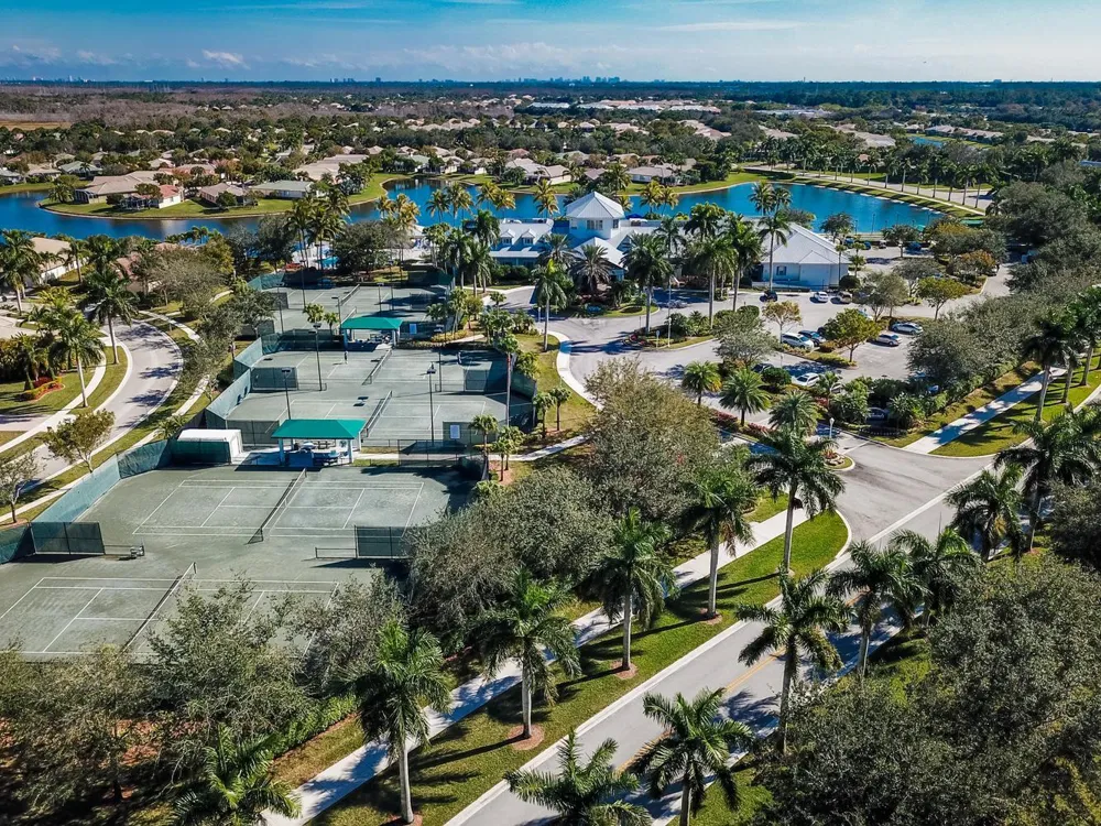 9570 Lantern Bay Circle West Palm Beach, FL 33411