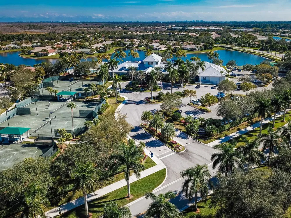 9570 Lantern Bay Circle West Palm Beach, FL 33411