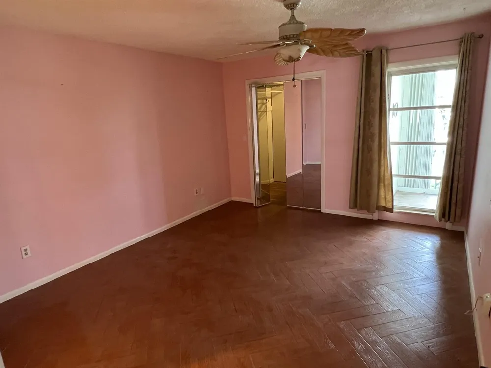 109 WETTAW LANE #101 North Palm Beach, FL 33408