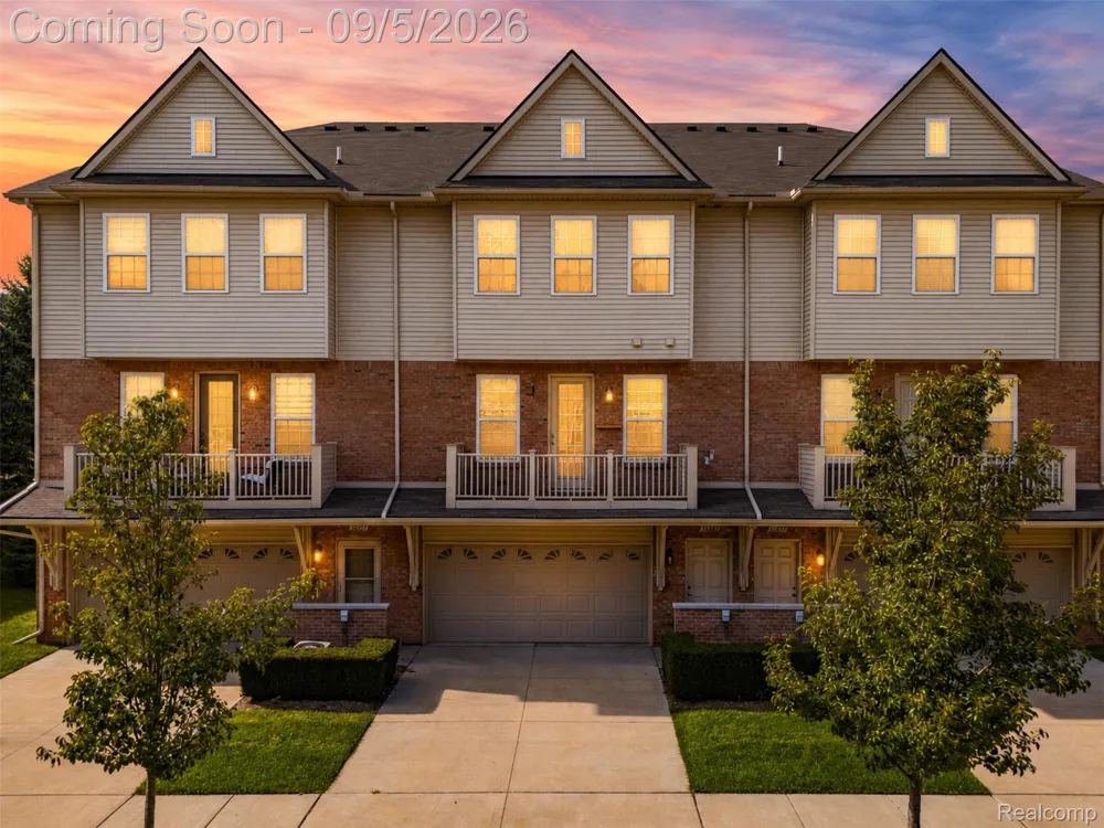 56685 Long Island Drive Shelby Charter Township, MI 48316