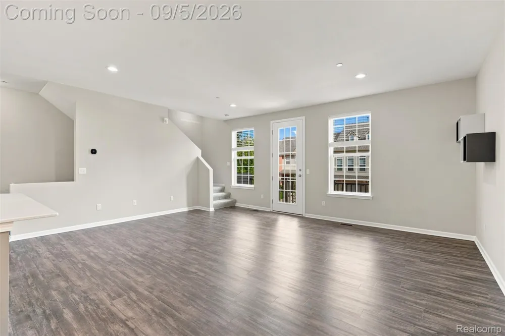 56685 Long Island Drive Shelby Charter Township, MI 48316