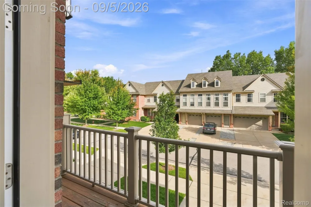 56685 Long Island Drive Shelby Charter Township, MI 48316