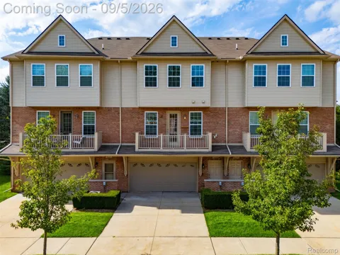56685 Long Island Drive