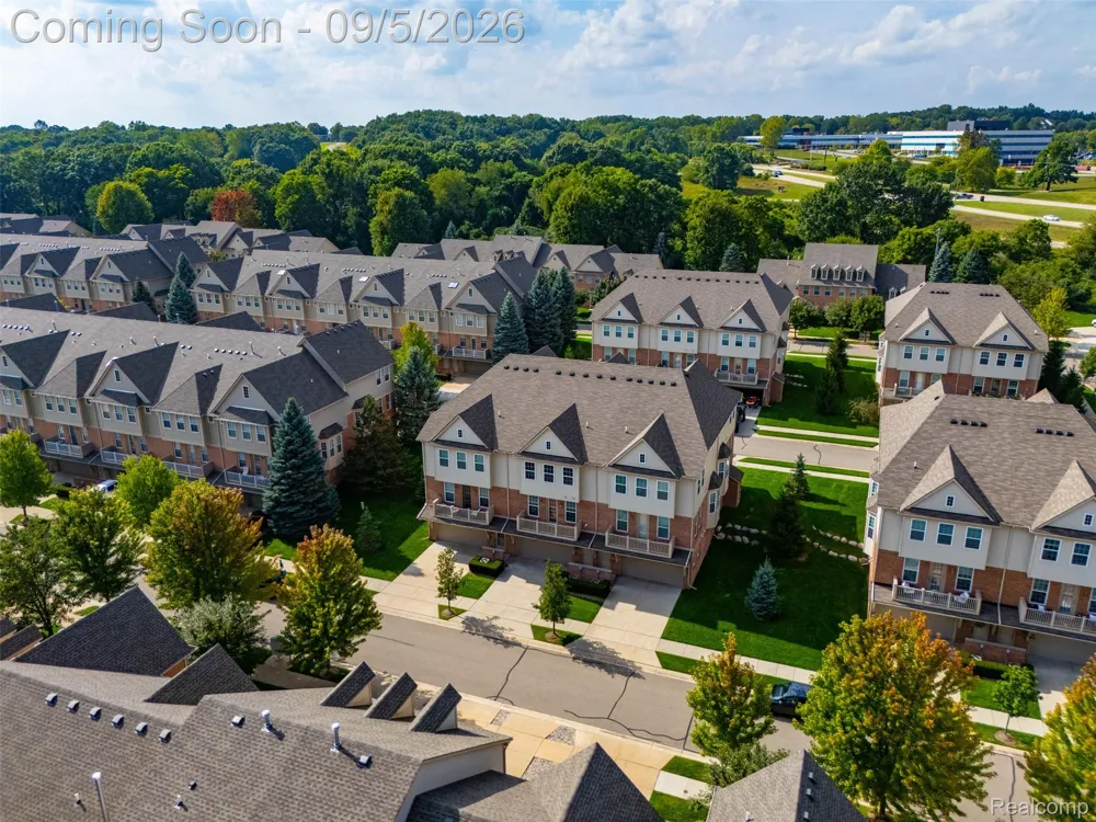 56685 Long Island Drive Shelby Charter Township, MI 48316