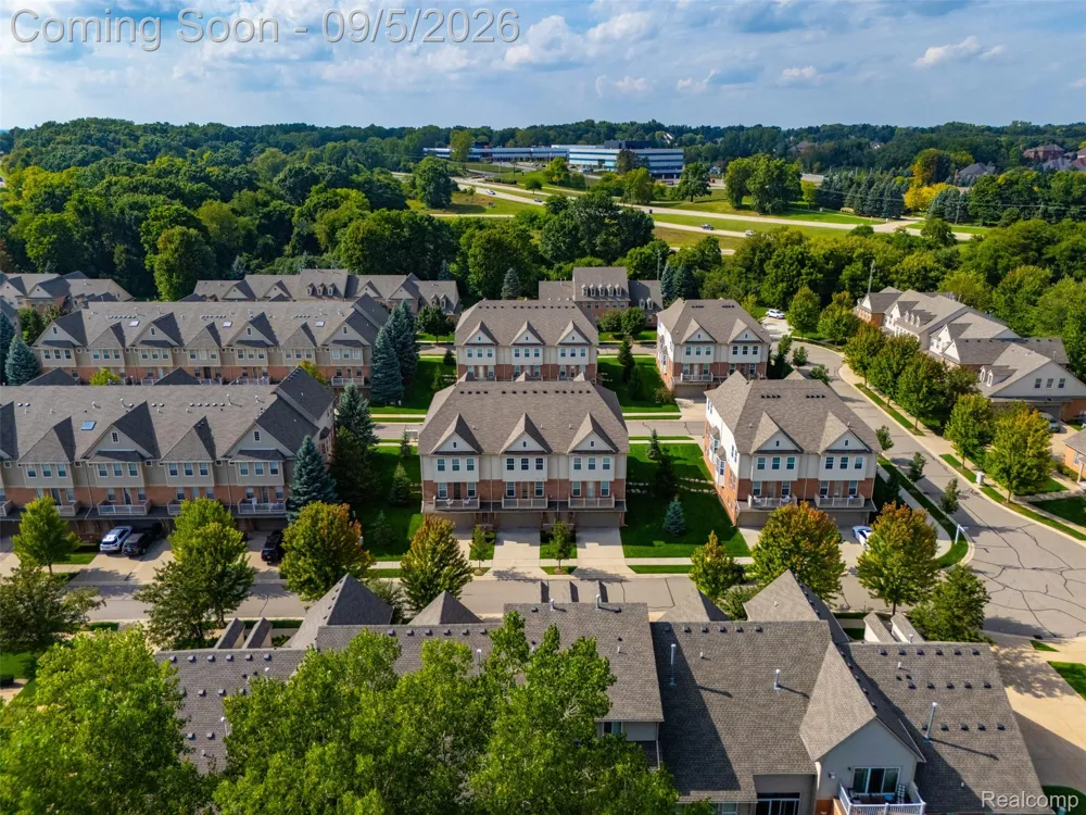 56685 Long Island Drive Shelby Charter Township, MI 48316