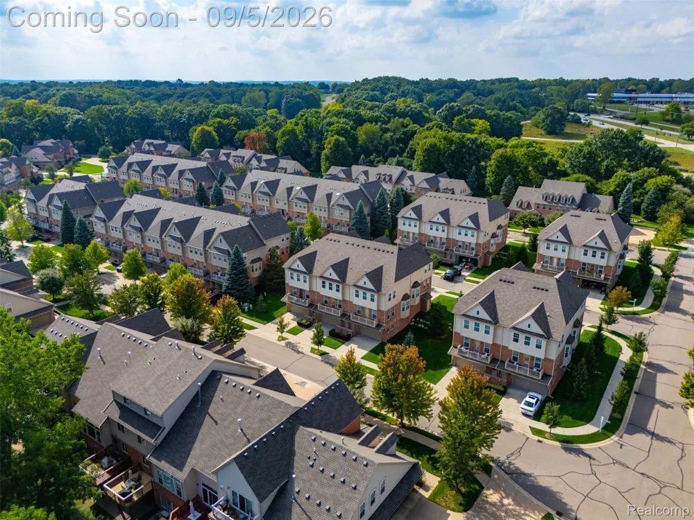 56685 Long Island Drive Shelby Charter Township, MI 48316