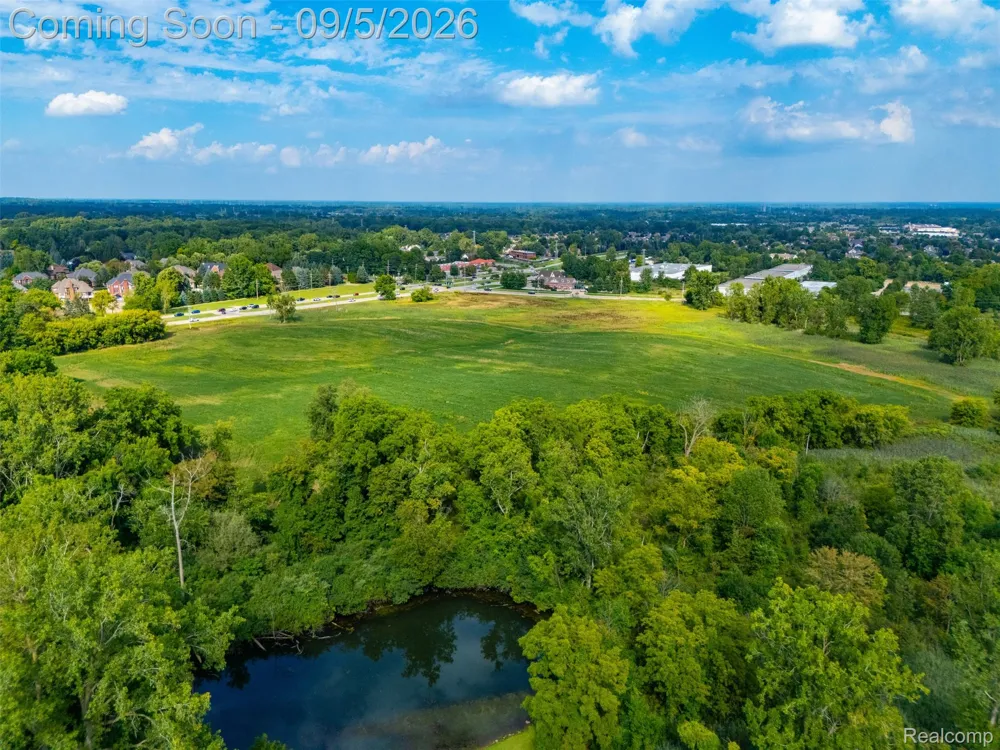 56685 Long Island Drive Shelby Charter Township, MI 48316
