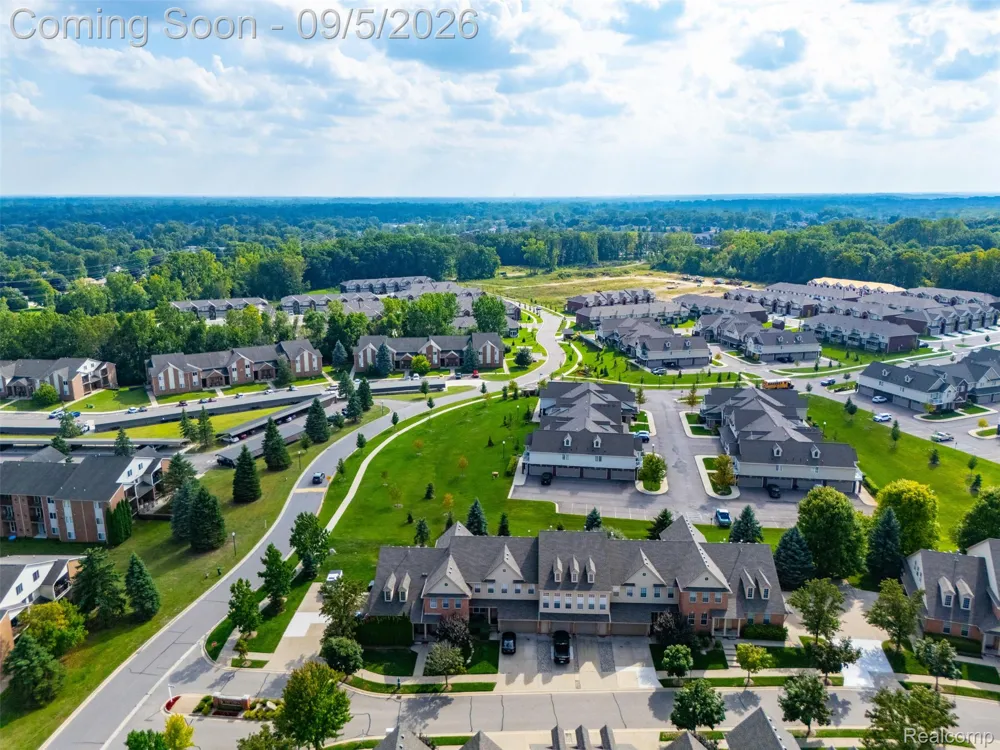 56685 Long Island Drive Shelby Charter Township, MI 48316