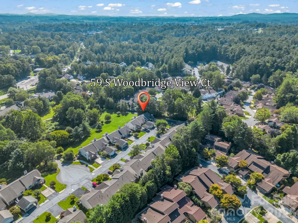 59 S Woodridge View Court Hendersonville, NC 28791