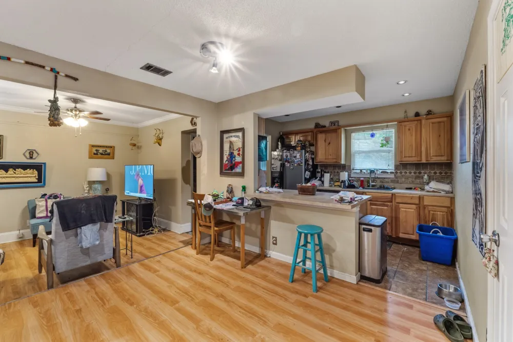 1600 Grayford Drive Austin, TX 78704
