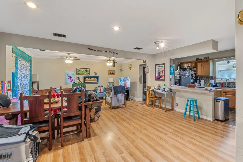 1600 Grayford Drive Austin, TX 78704
