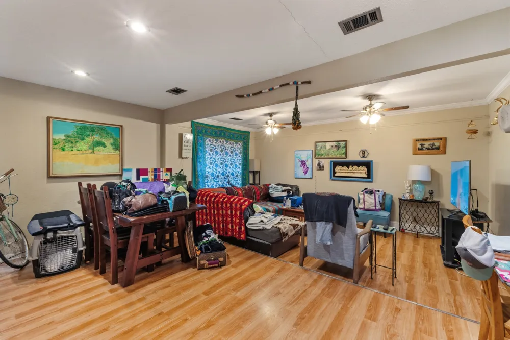 1600 Grayford Drive Austin, TX 78704