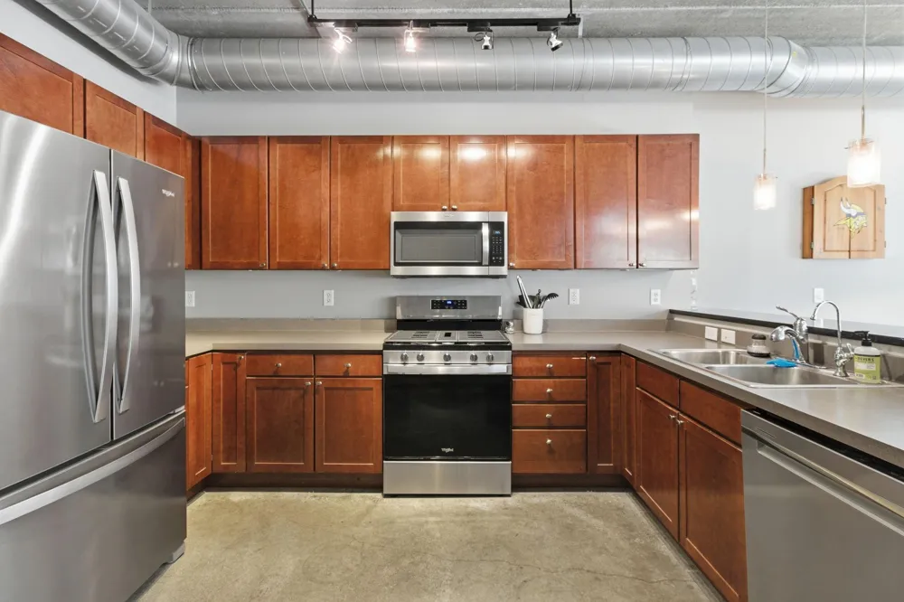 710 4th St #W114 Minneapolis, MN 55401