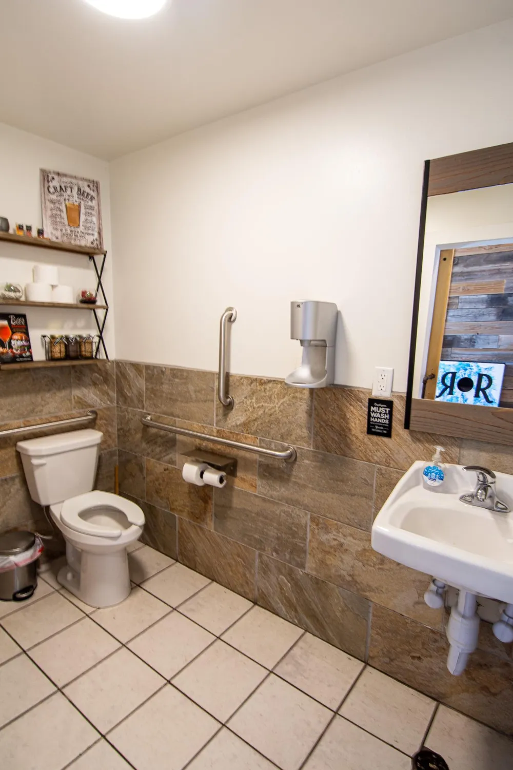 324 2nd Street E Thief River Falls, MN 56701