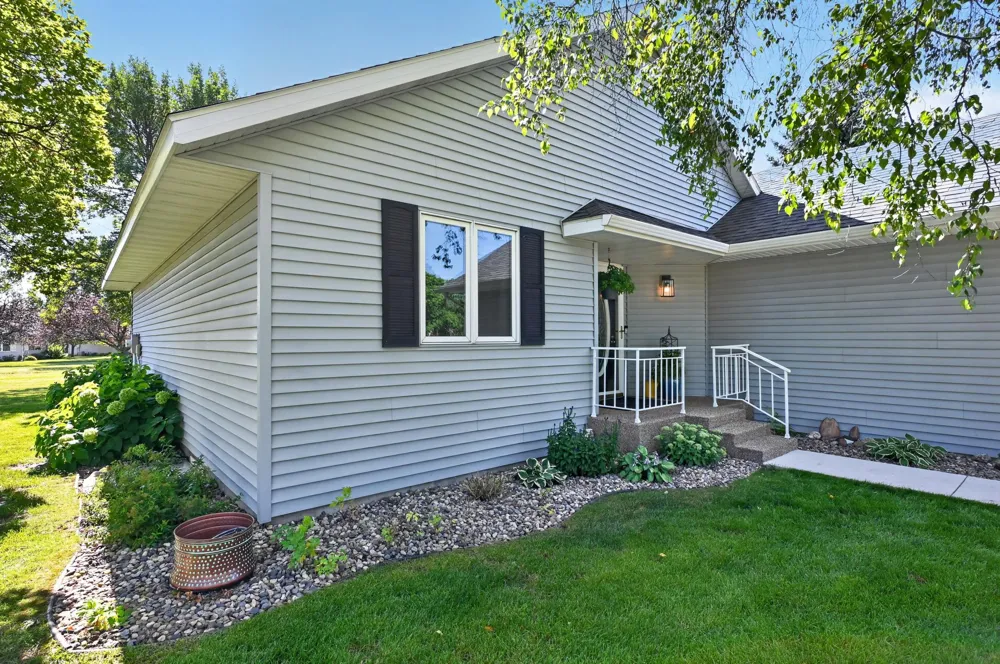 1258 Westbrook Circle Alexandria, MN 56308