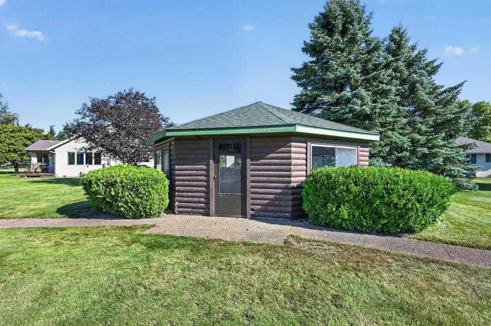 1258 Westbrook Circle Alexandria, MN 56308