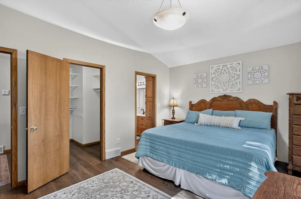 1258 Westbrook Circle Alexandria, MN 56308