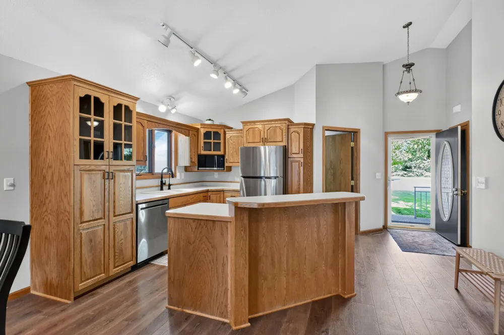 1258 Westbrook Circle Alexandria, MN 56308