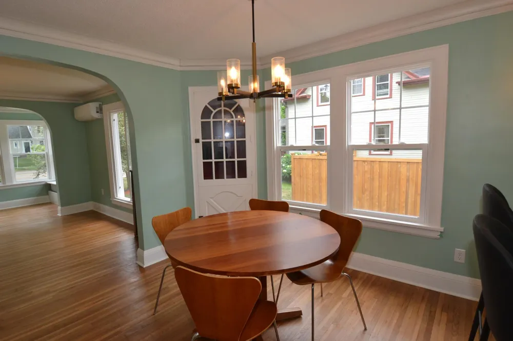 583 Fairview Avenue S Saint Paul, MN 55116