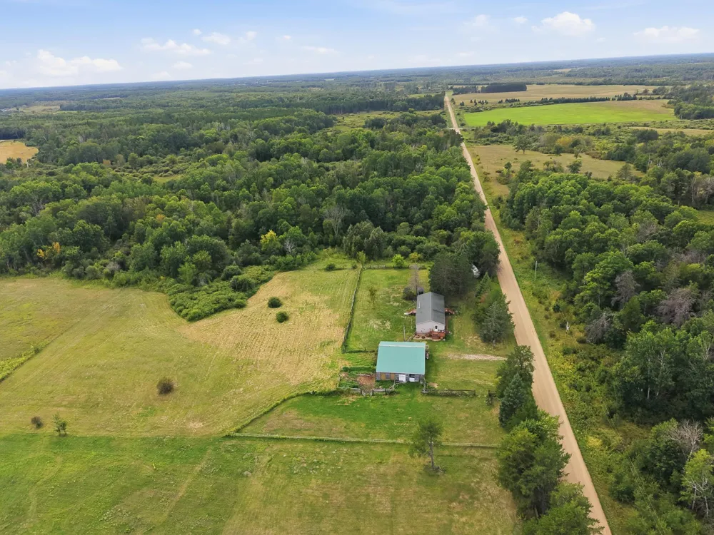 8165 56th Street SW Staples, MN 56479