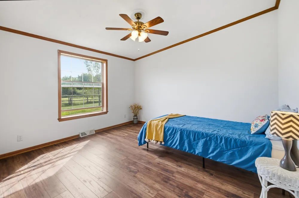 8165 56th Street SW Staples, MN 56479