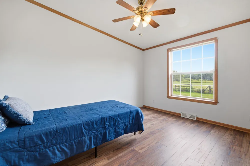 8165 56th Street SW Staples, MN 56479