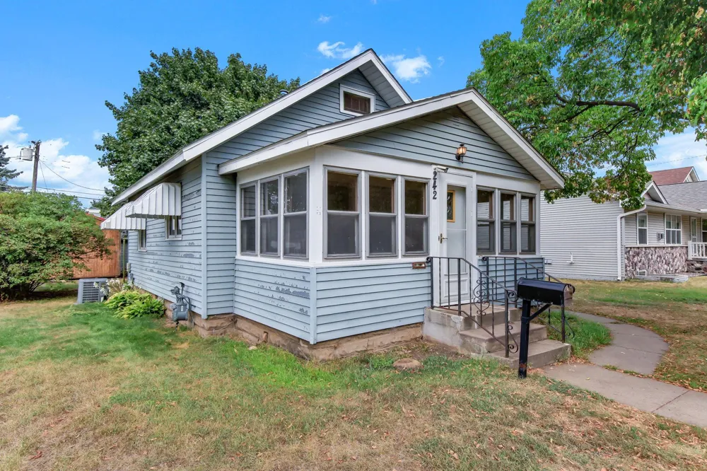 242 Park Street W South Saint Paul, MN 55075