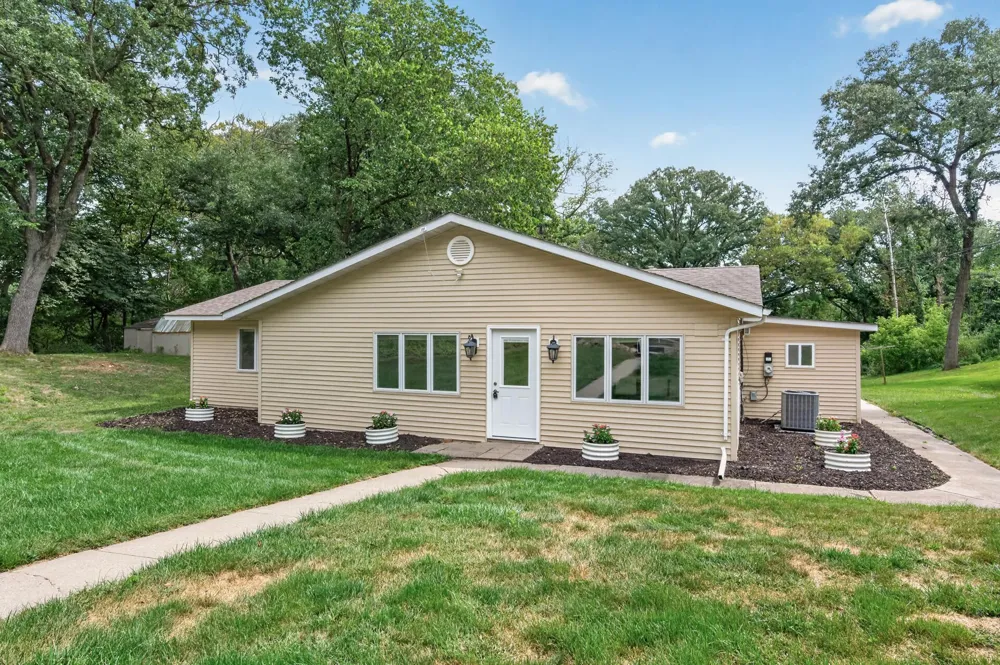 20192 Akin Road Farmington, MN 55024