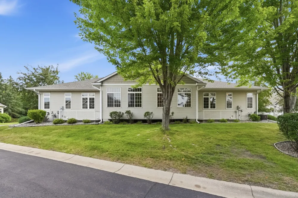 2641 Boulder Way Burnsville, MN 55337