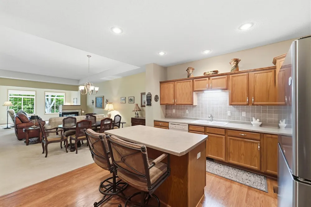 2641 Boulder Way Burnsville, MN 55337