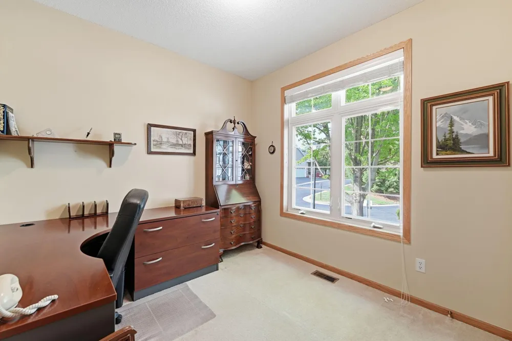 2641 Boulder Way Burnsville, MN 55337