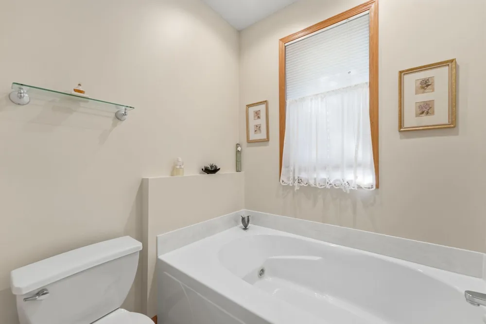 2641 Boulder Way Burnsville, MN 55337