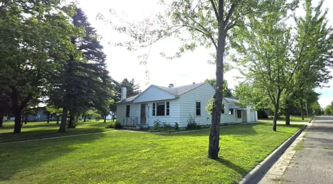 702 Forest Avenue SE