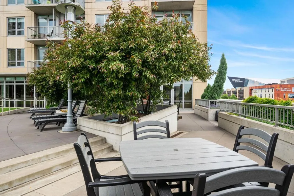 929 Portland Ave #1310 Minneapolis, MN 55404