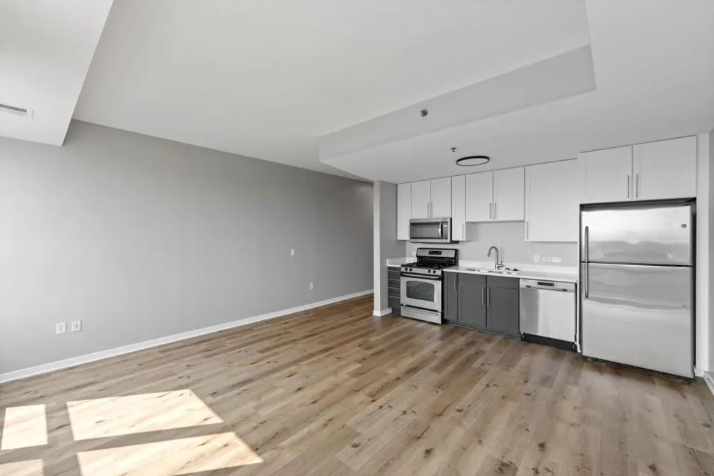 929 Portland Ave #1310 Minneapolis, MN 55404