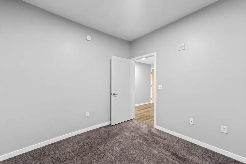 929 Portland Ave #1310 Minneapolis, MN 55404