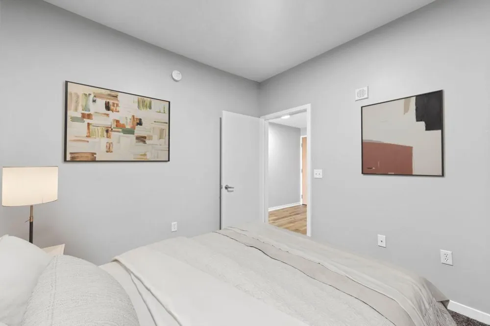 929 Portland Ave #1310 Minneapolis, MN 55404