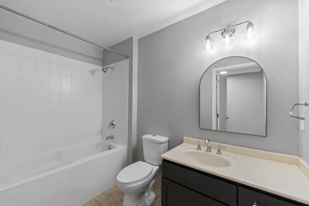 929 Portland Ave #1310 Minneapolis, MN 55404