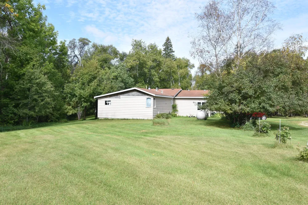 1297 County Road 2 NW Williams, MN 56686