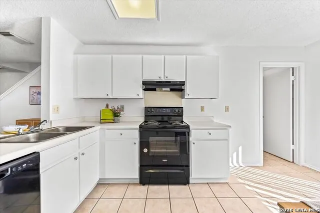 5006 Kenton Trce San Antonio, TX 78240